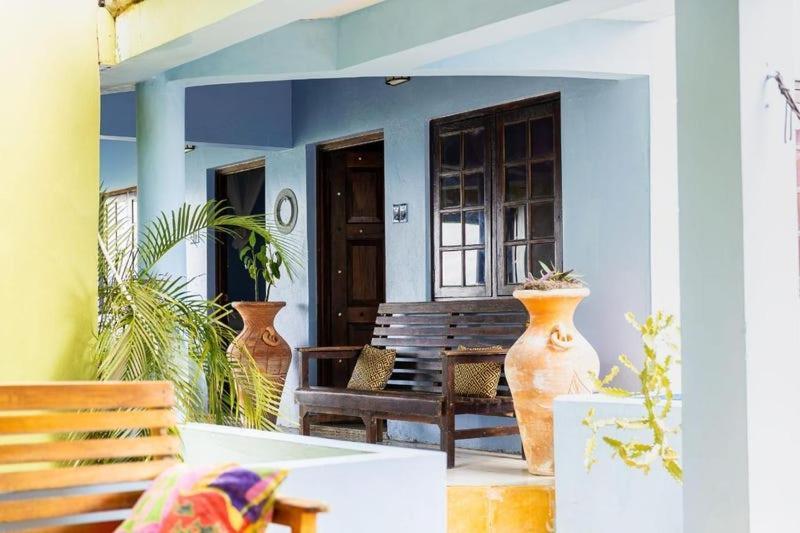 Indigo Beach Resort Black River Exterior photo